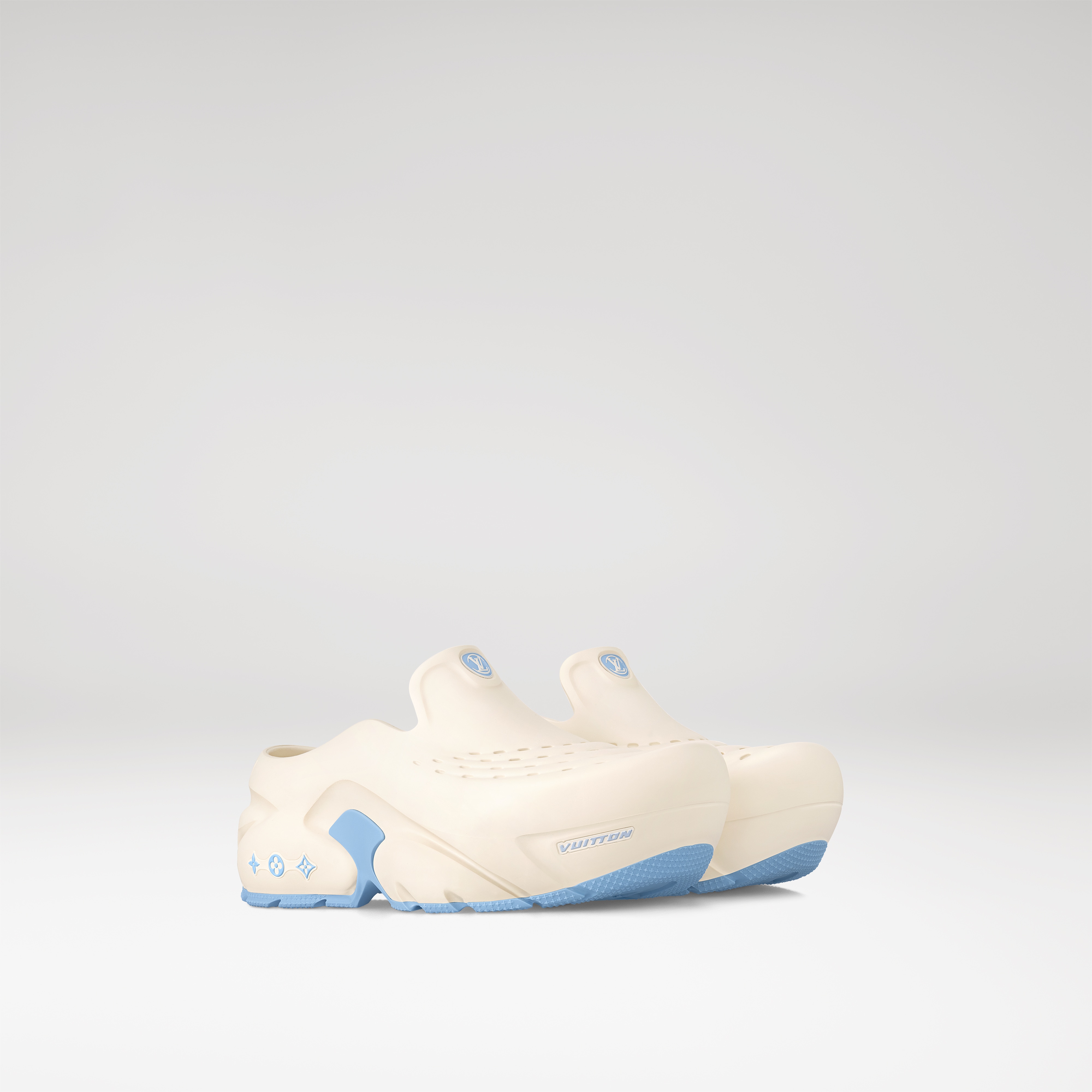 LV Shark Clog  in Men