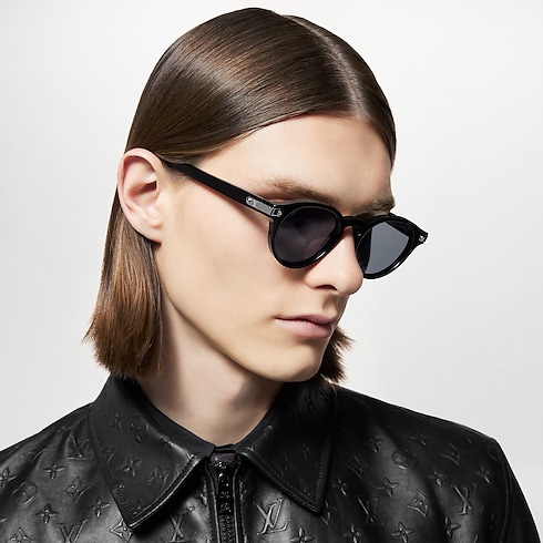 LV Signature Round Sunglasses - Size M . in Men's Accessories Sunglasses collections by Louis Vuitton (Product zoom)