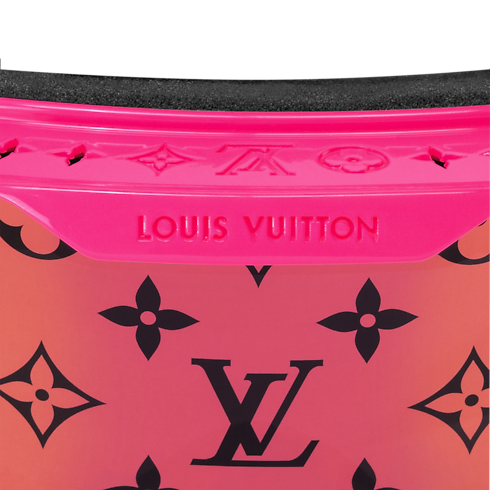 LV Snow Mask . in Trunks, Travel and Home's Sport and Games } collections by Louis Vuitton (Product zoom)