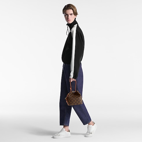 LV Stadium Sneaker in Men's Discontinued Product Obs 16 collections by Louis Vuitton (Product zoom)