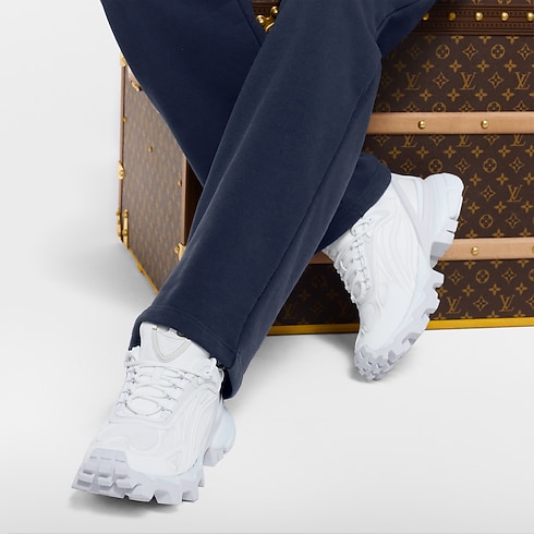 LV Summit Sneaker in Men's Shoes Sneakers for Men collections by Louis Vuitton (Product zoom)