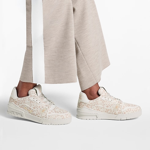 LV Trainer Sneaker in Women's Shoes Sneakers collections by Louis Vuitton (Product zoom)