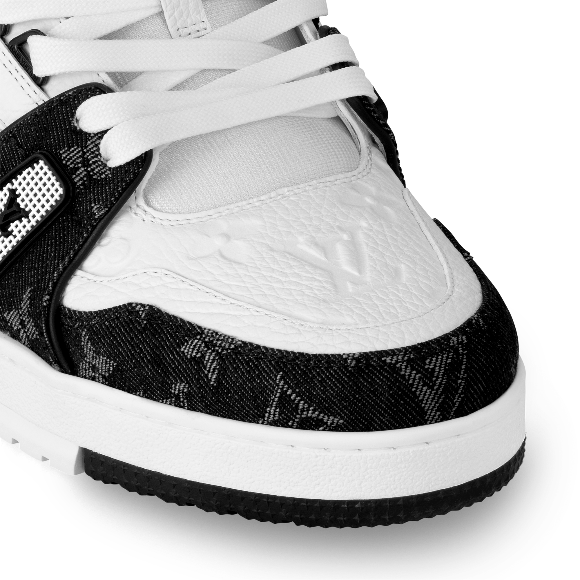 LV Trainer Sneaker  in Men