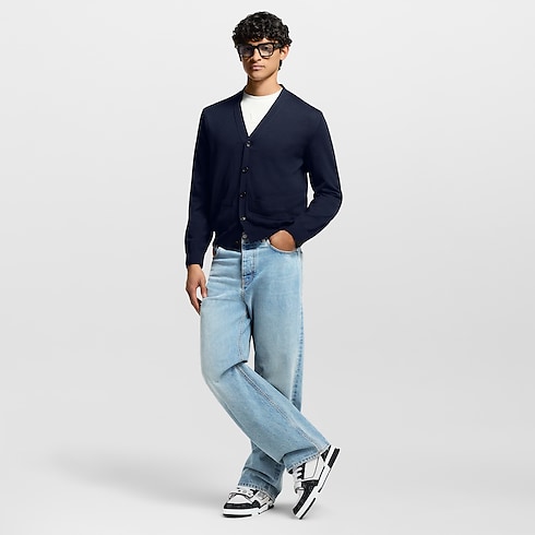 LV Trainer Sneaker in Men's Shoes Sneakers for Men collections by Louis Vuitton (Product zoom)