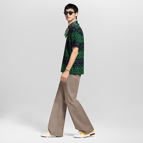 LV Trainer Sneaker in Men's Shoes Sneakers for Men collections by Louis Vuitton (Product zoom)