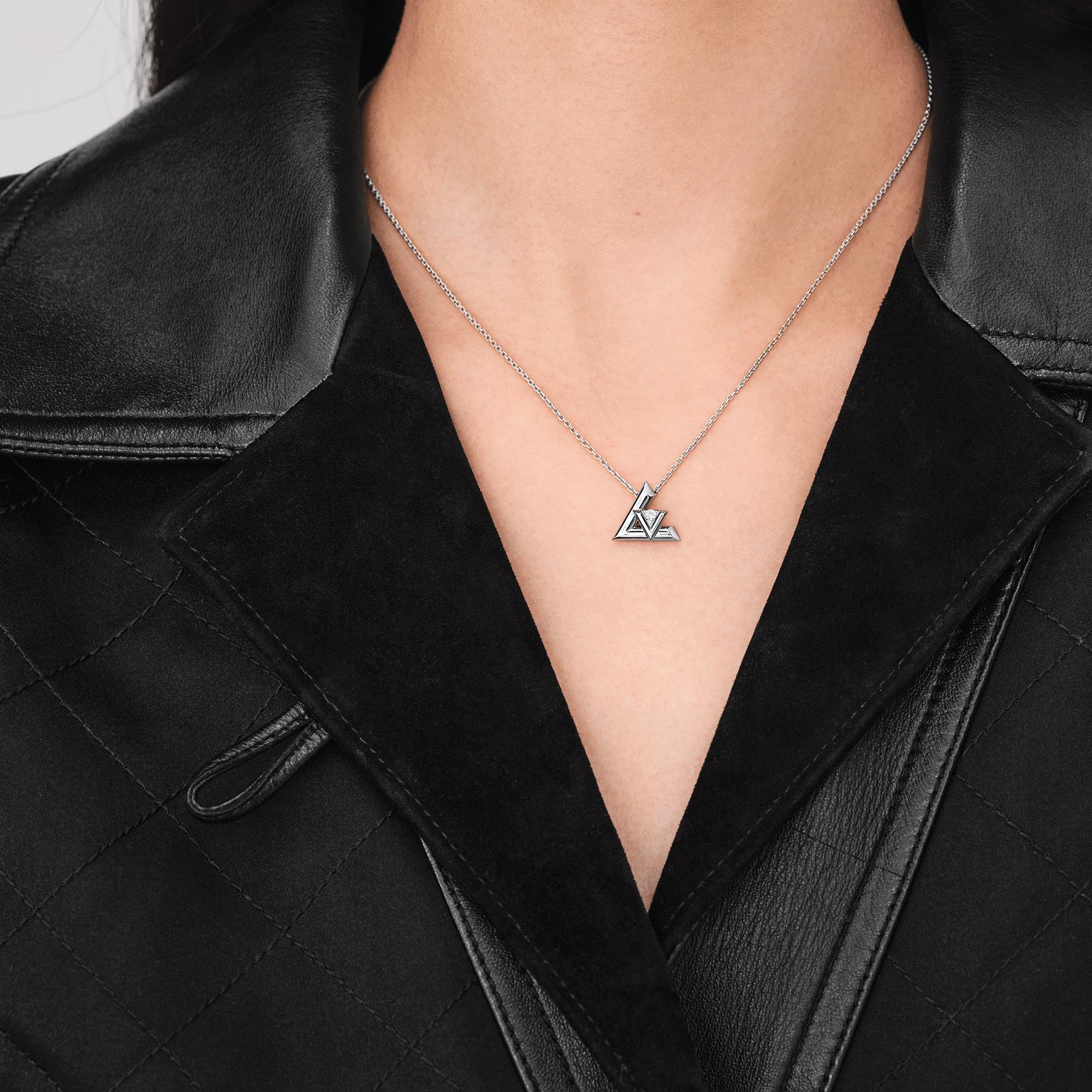 LV Volt One Small Pendant, White Gold And Diamond  in Jewellery