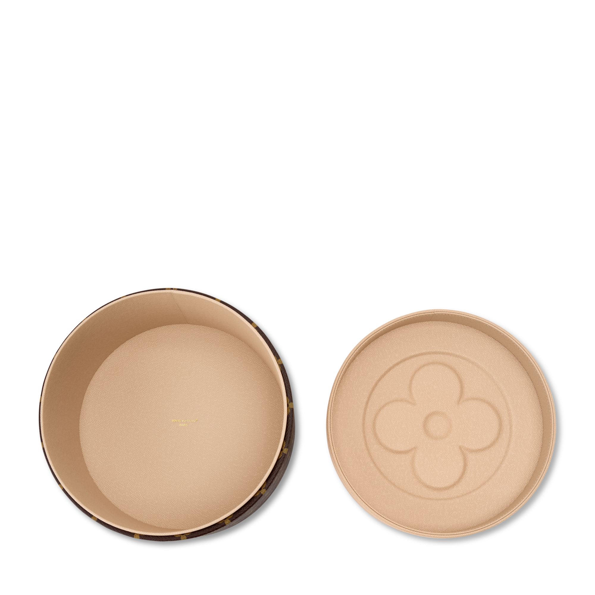 Martha Round Box MM . in Trunks, Travel and Home