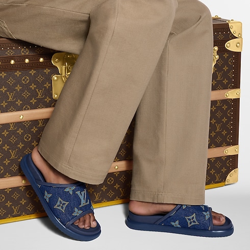 Miami Mule in Men's Shoes Sandals for Men collections by Louis Vuitton (Product zoom)