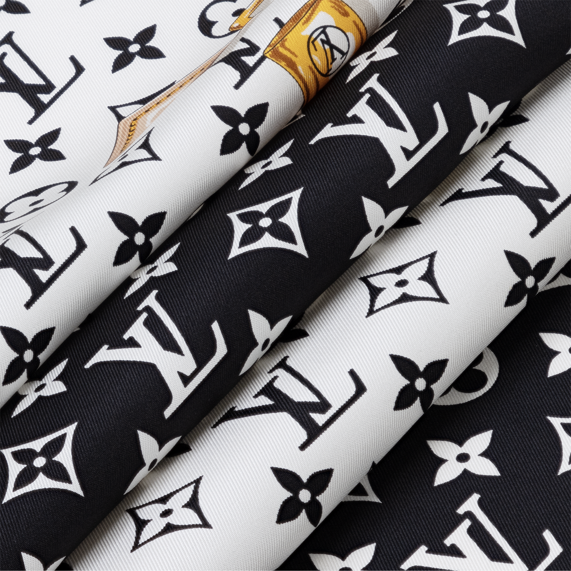 Monogram Confidential Square 90 . in Women