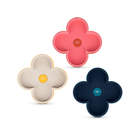 Monogram Flower Trinket Bowl . in Trunks, Travel and Home's Highlights Art of Living Campaign collections by Louis Vuitton (Product zoom)