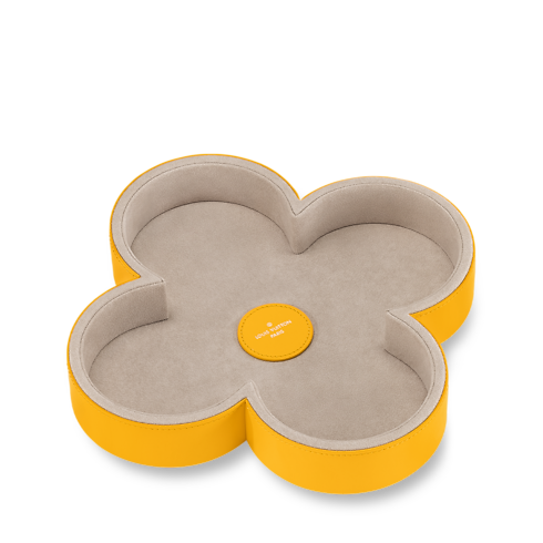 Monogram Flower Trinket Bowl . in Trunks, Travel and Home's Highlights Art of Living Campaign collections by Louis Vuitton (Product zoom)
