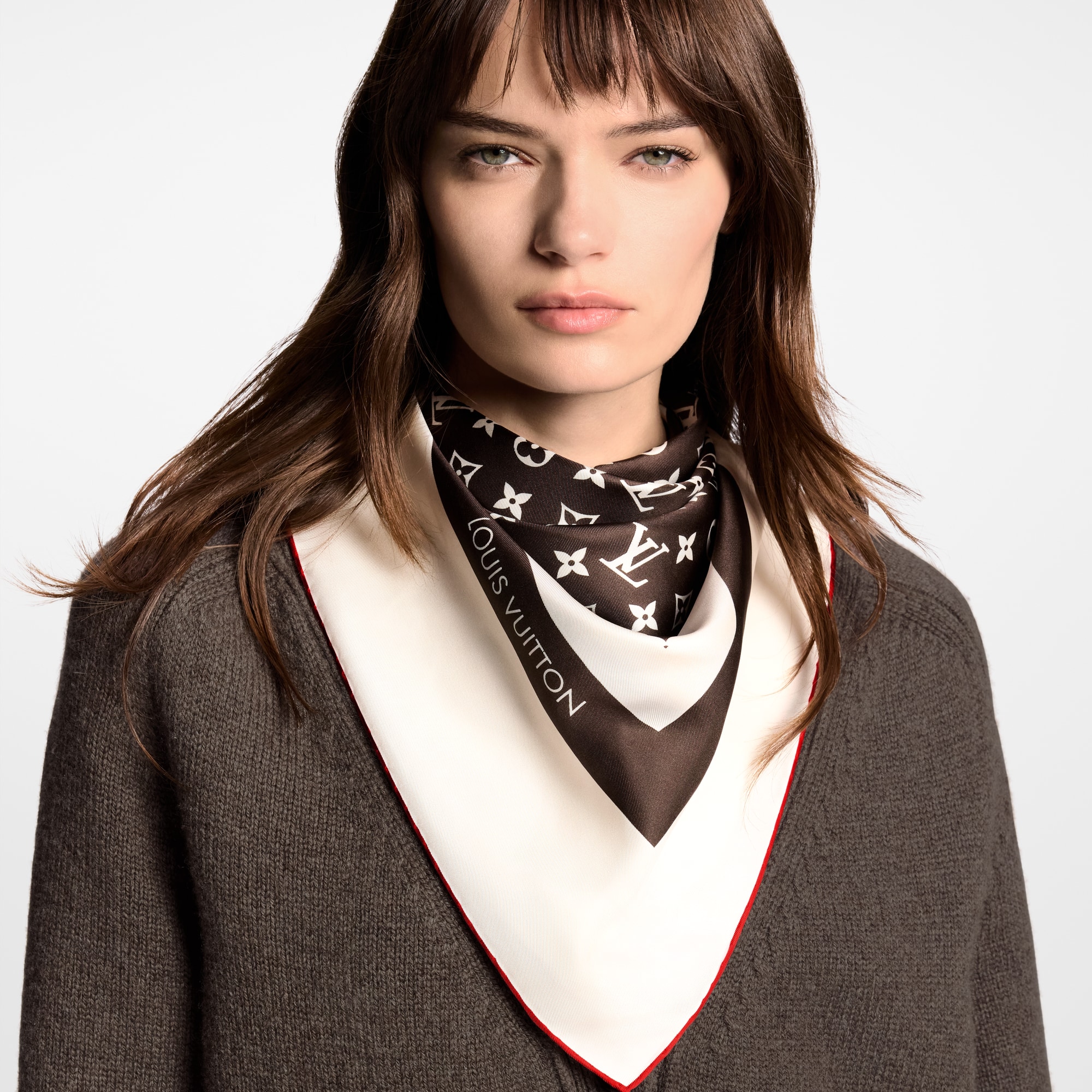 Monogram Silhouette Square 70 . in Women