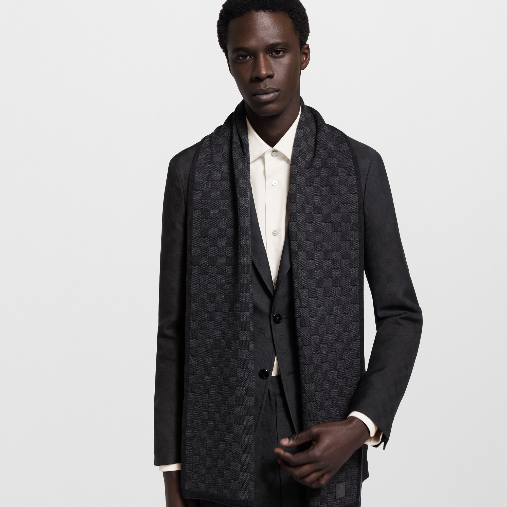 Néo Petit Damier Scarf . in Men