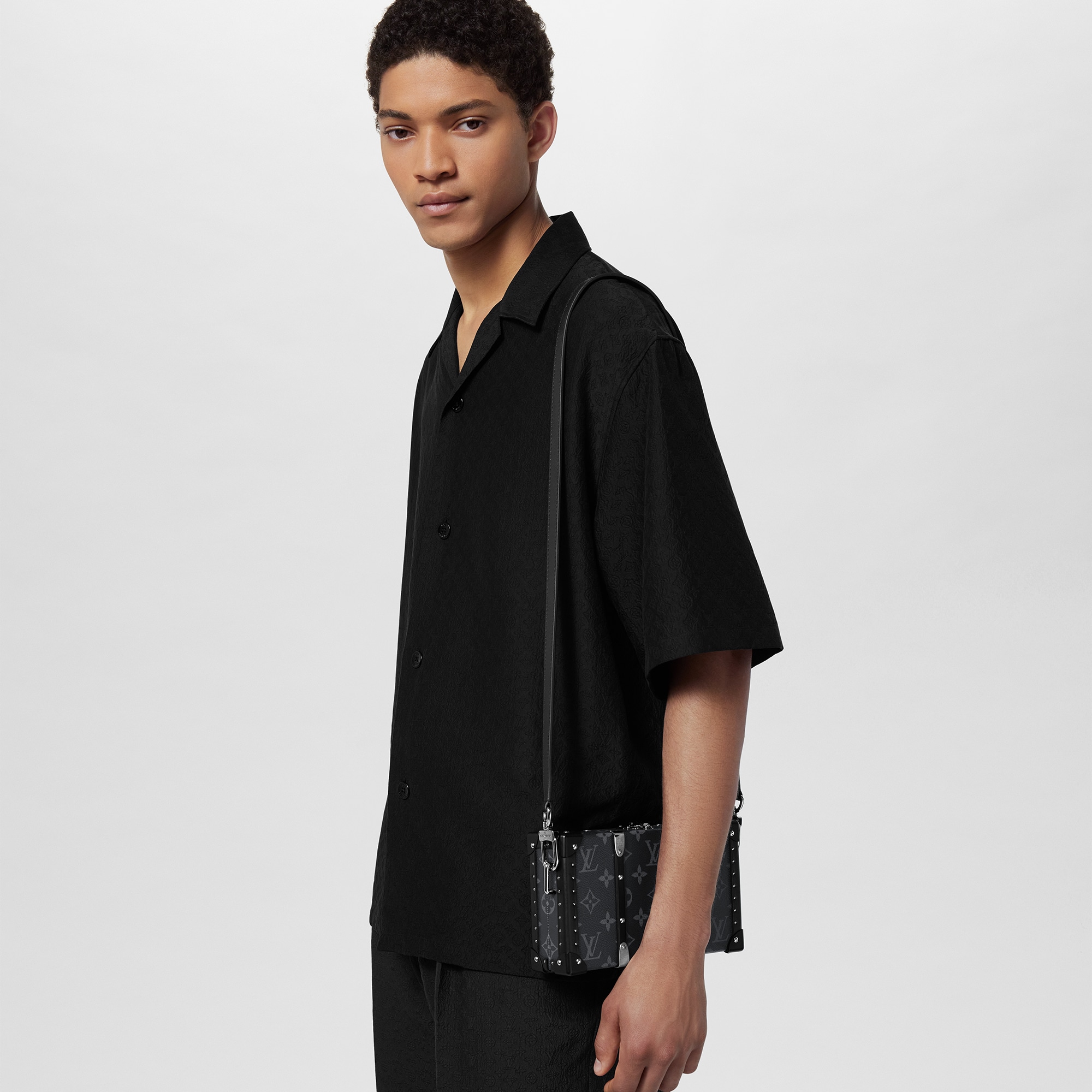 Neo Wallet Trunk Monogram Eclipse in Trunks, Travel and Home