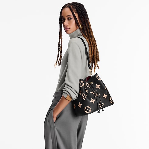 NéoNoé MM Bicolour Monogram Empreinte Leather in Women's Handbags All Handbags for Women collections by Louis Vuitton (Product zoom)