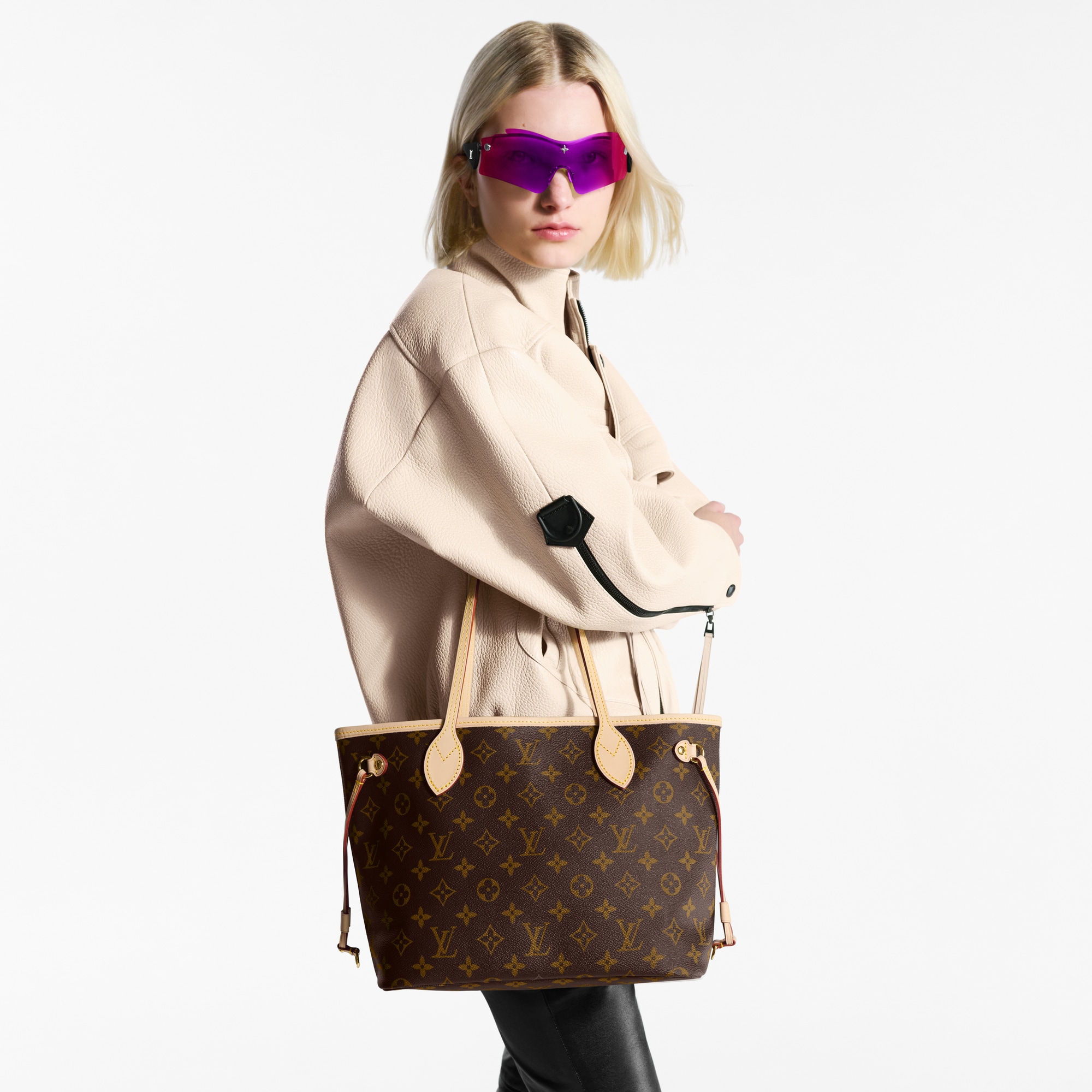 Neverfull PM Monogram in Women