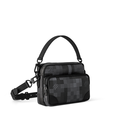 Nil Messenger D16 in Bags and Small Leather Goods's Women Bags Newness collections by Louis Vuitton (Product zoom)