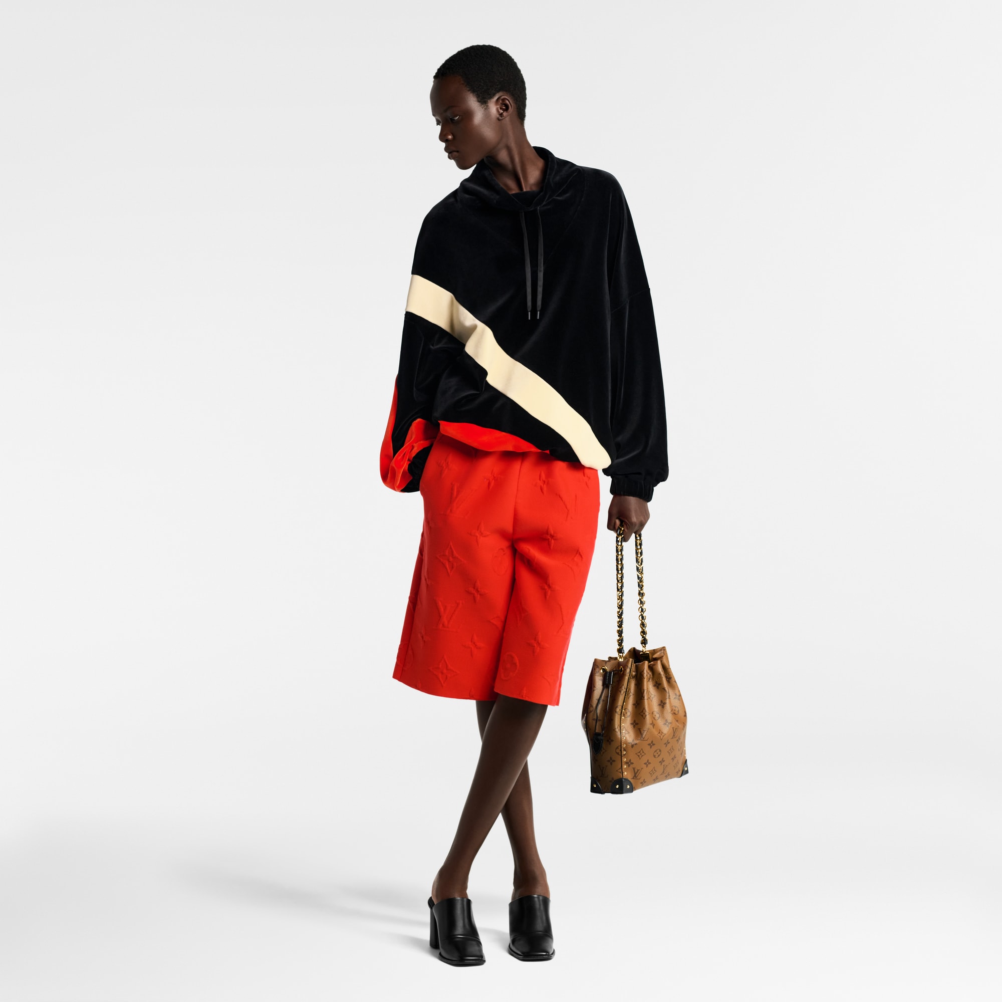 Noé Trunk PM Monogram Reverse in Women