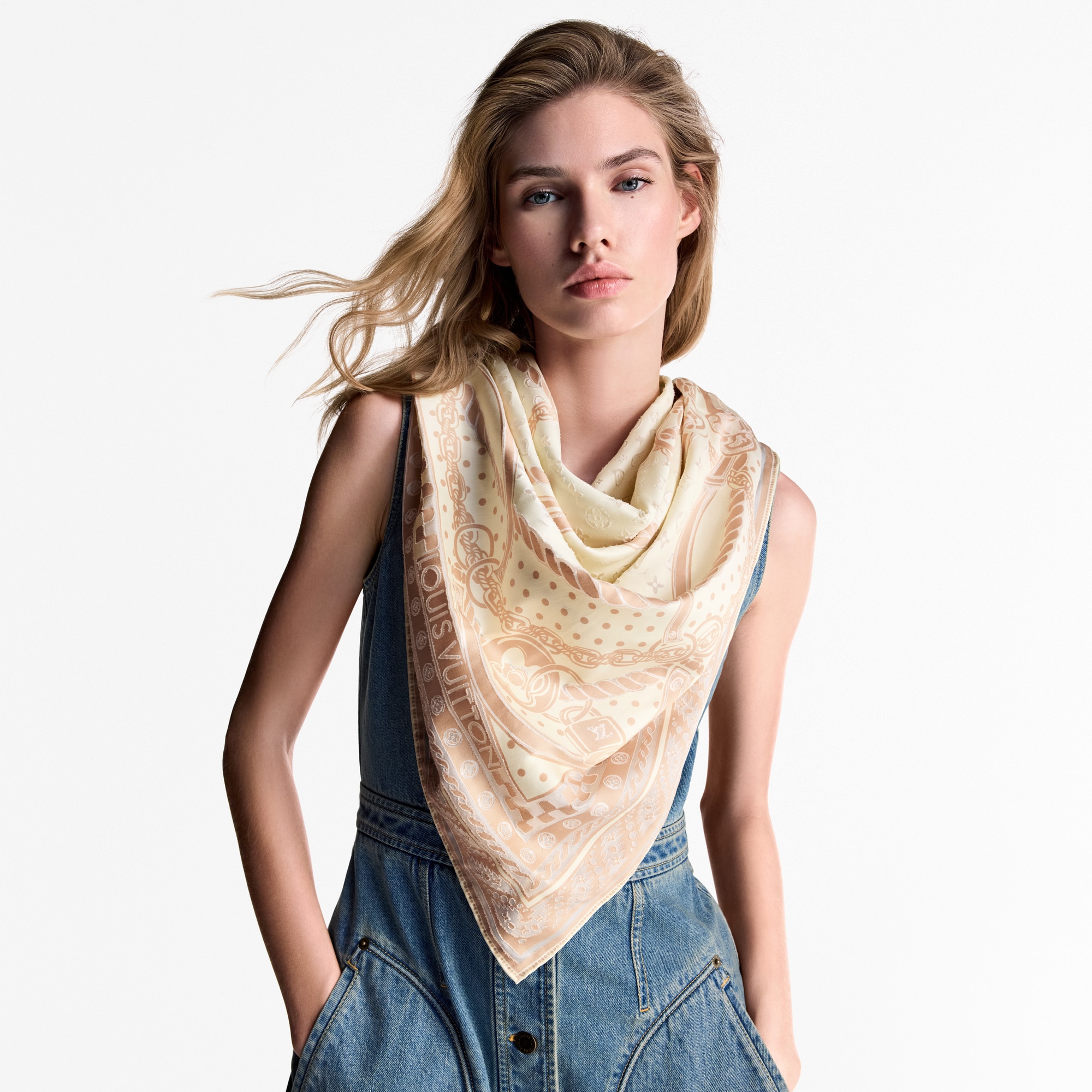 Ocean Bandana Shawl . in Women
