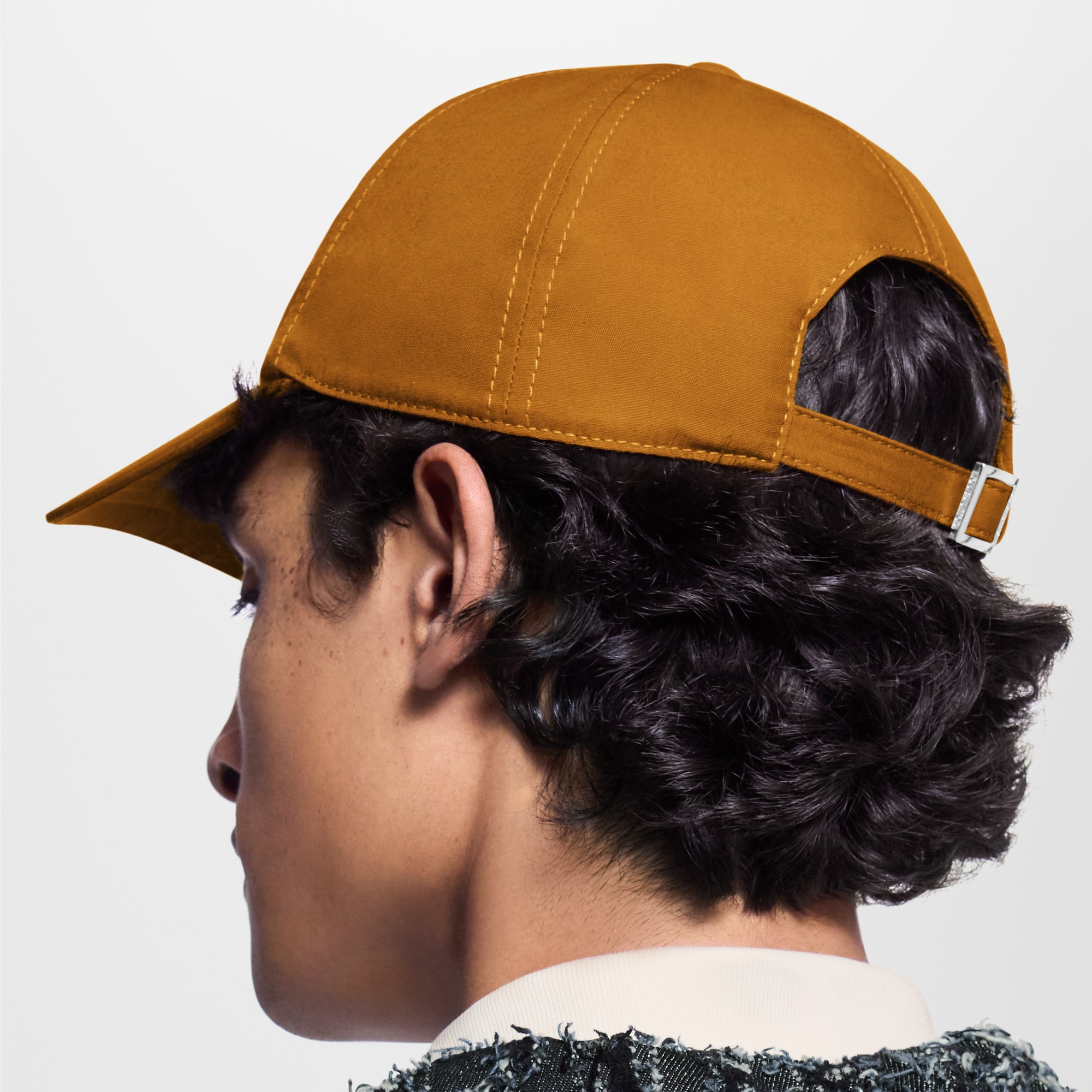 Only LV Cap . in Men