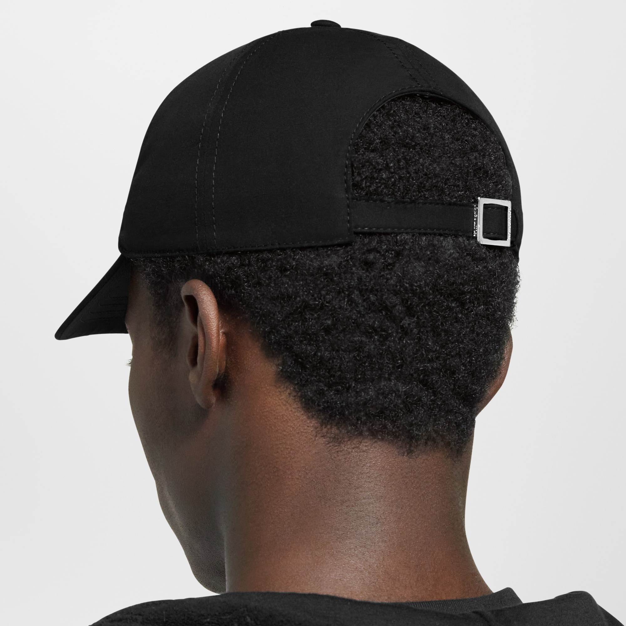 Only LV Cap . in Men
