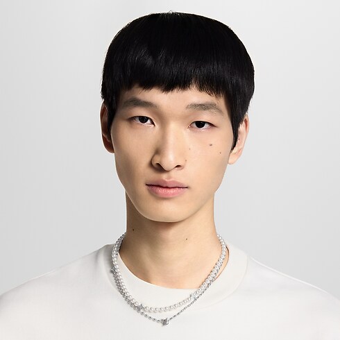 Pearls Fusion Necklace . in Men's Fashion Jewellery Necklaces and Pendants collections by Louis Vuitton (Product zoom)