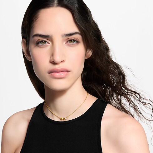 Petit Louis Necklace cropped worn view