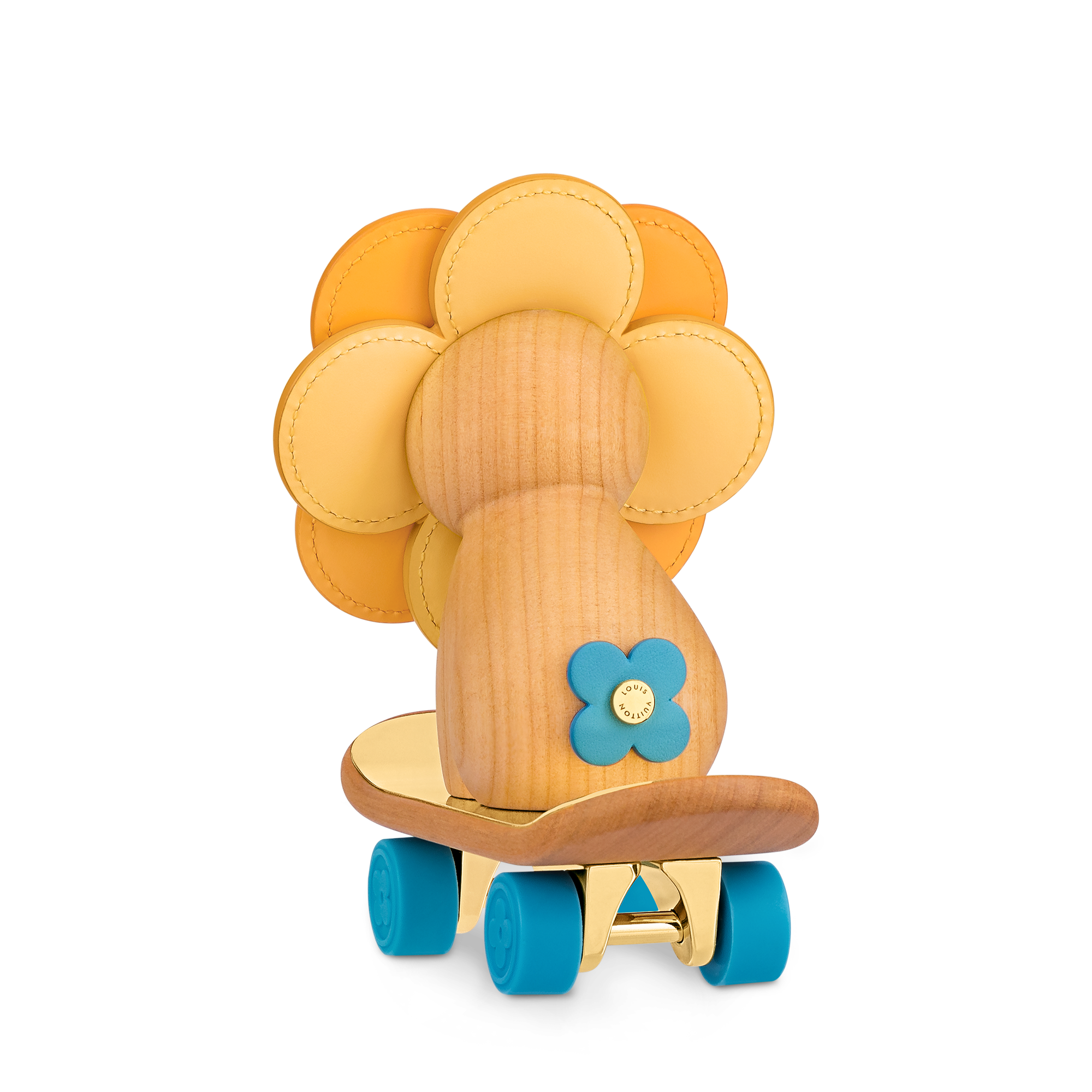 Petula Skater . in Trunks, Travel and Home