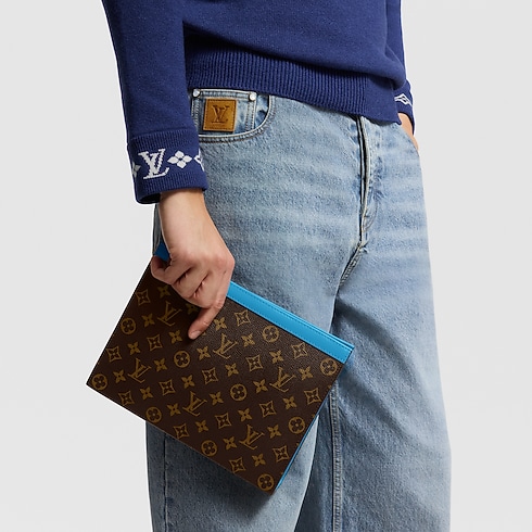 Pochette Voyage MM Monogram Macassar Canvas in Super Lucky Day's For Him } collections by Louis Vuitton (Product zoom)