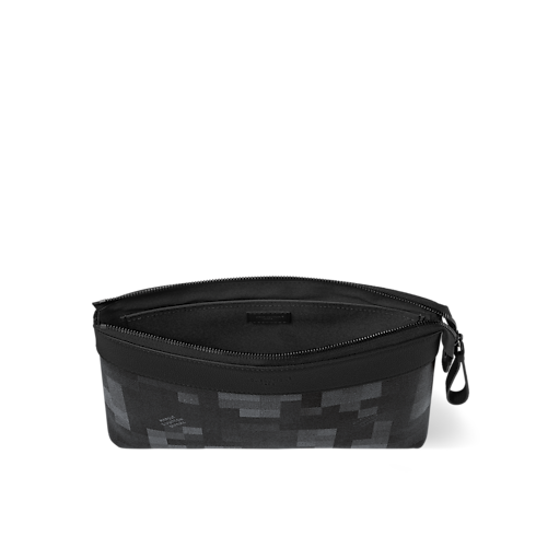 Pochette Voyage Souple D16 in Gifts's Family Month Gift Guide } collections by Louis Vuitton (Product zoom)