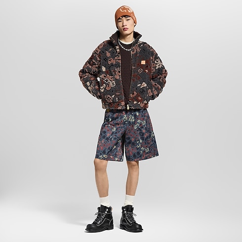 Printed Carpenter Shorts in Men's Ready-to-Wear Pants collections by Louis Vuitton (Product zoom)