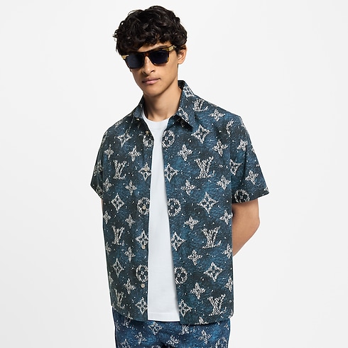 Printed Monogram Short-Sleeved Shirt in Men's Ready-to-Wear Shirts collections by Louis Vuitton (Product zoom)