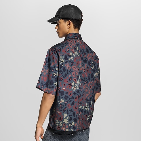 Printed Short-Sleeved Workwear Shirt in Men's Ready-to-Wear Shirts collections by Louis Vuitton (Product zoom)