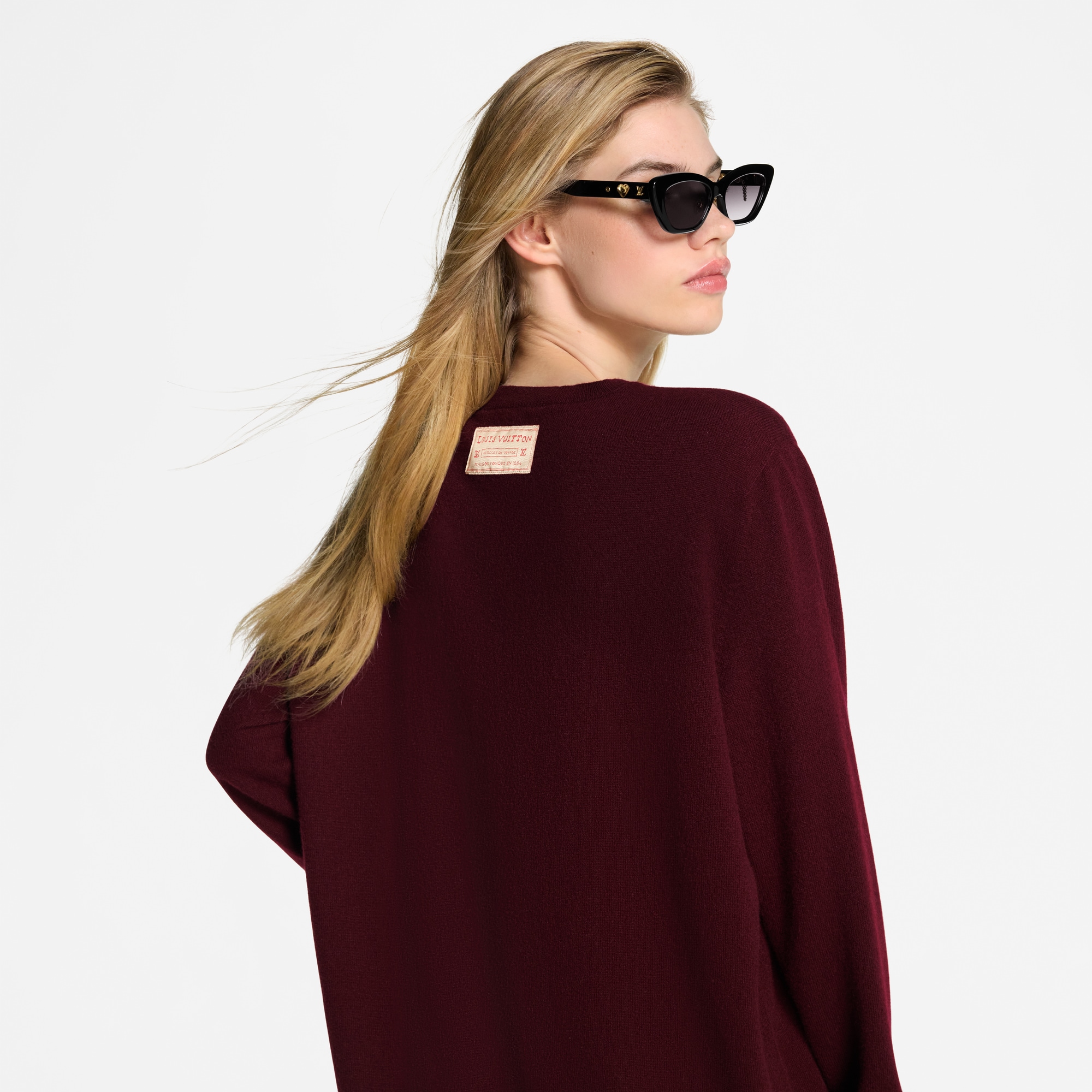 Seamless Cashmere Pullover  in Women