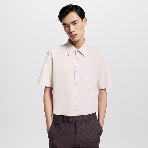 Short-Sleeved Classic Shirt in Men's Ready-to-Wear Shirts collections by Louis Vuitton (Product zoom)