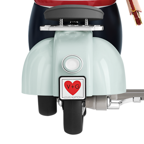 Side Car Vivienne & Gaston Epi Leather in Trunks, Travel and Home's Sport and Lifestyle Lifestyle and Vivienne Dolls collections by Louis Vuitton (Product zoom)