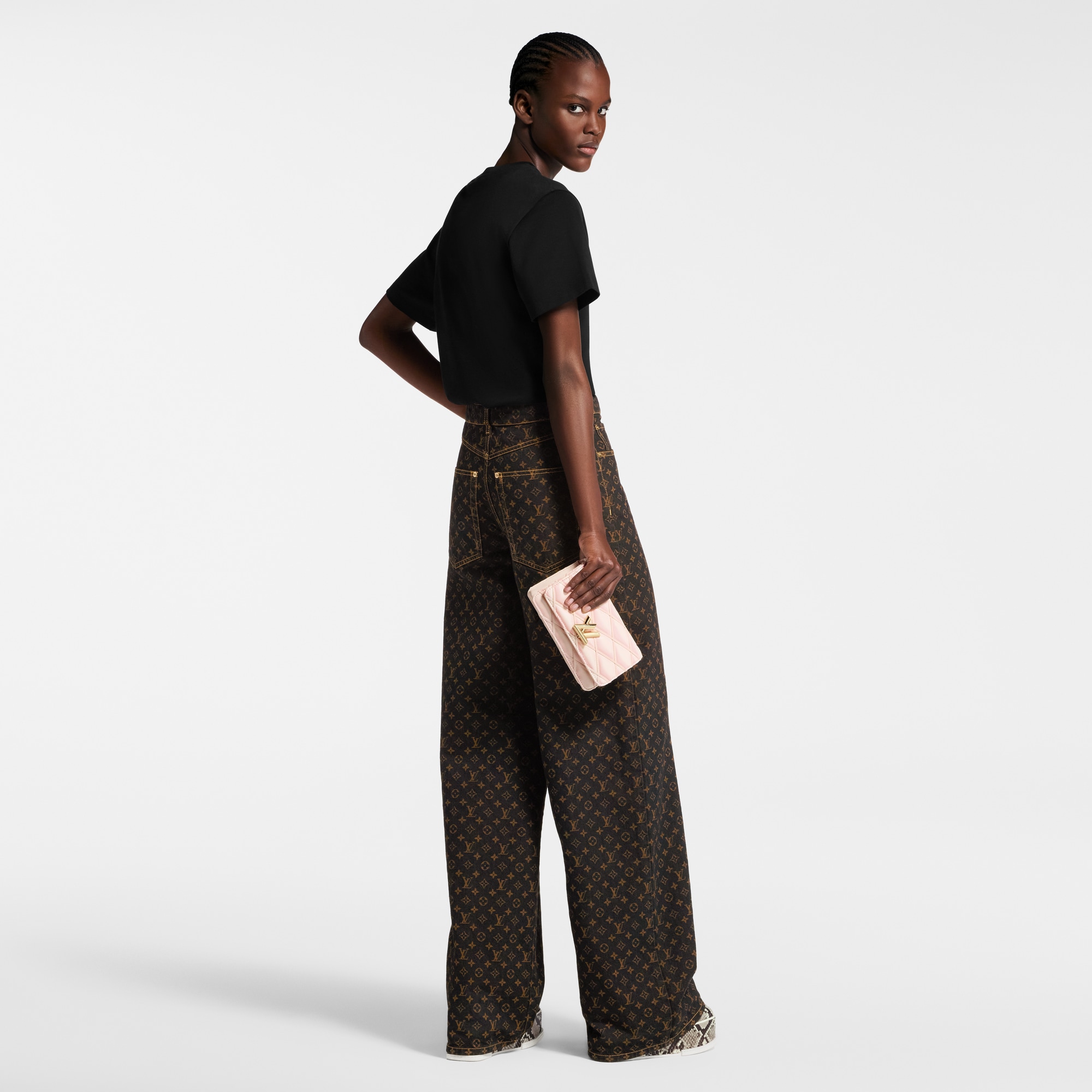 Signature Pocket T-Shirt  in Women