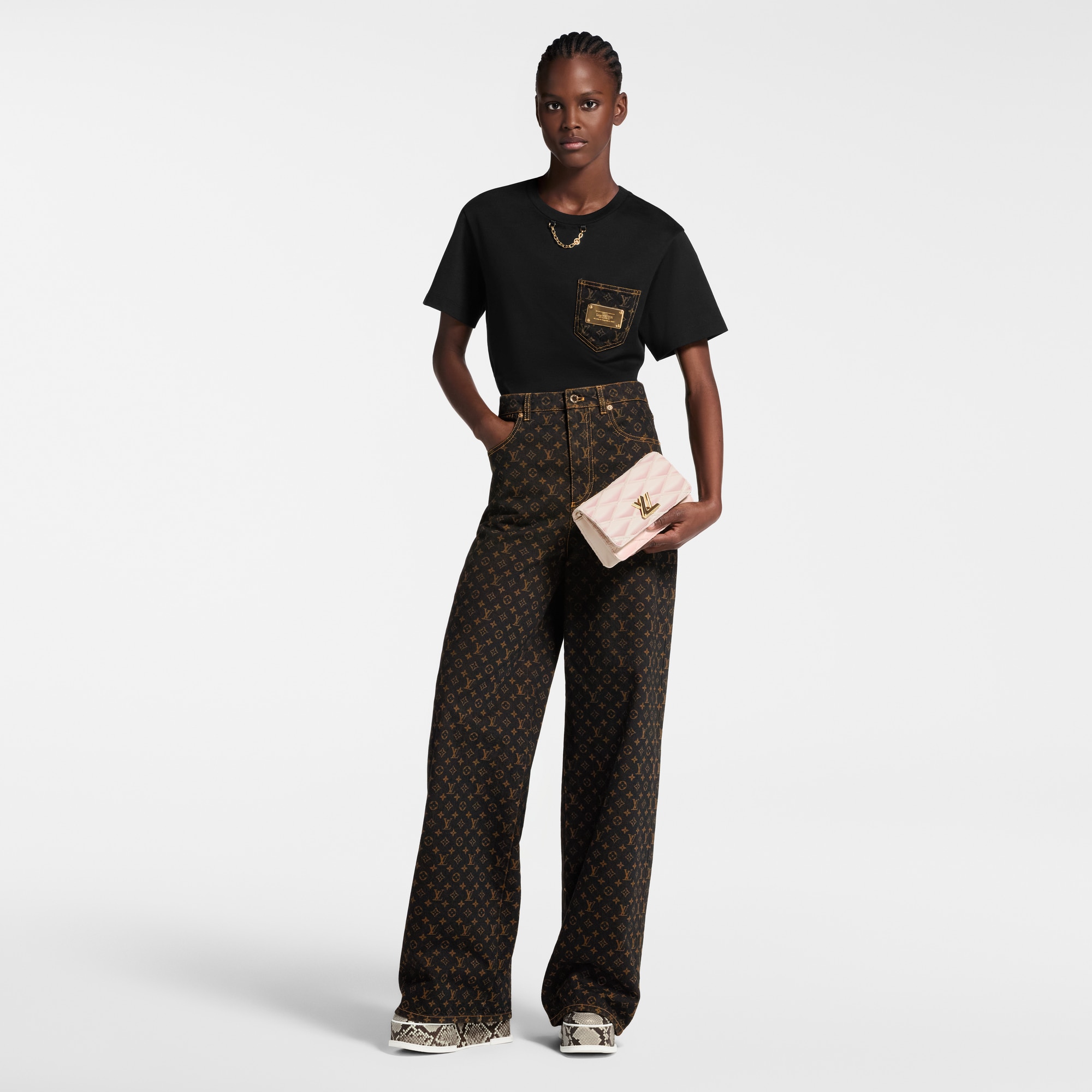Signature Pocket T-Shirt  in Women