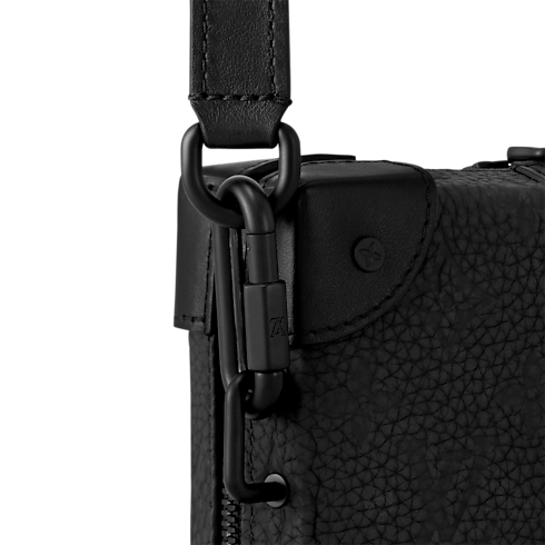 Soft Trunk Wallet Monogram Taurillon Leather LG - G90 in Men's Wallets and Small Leather Goods Men's Wallets and Small Leather Goods collections by Louis Vuitton (Product zoom)