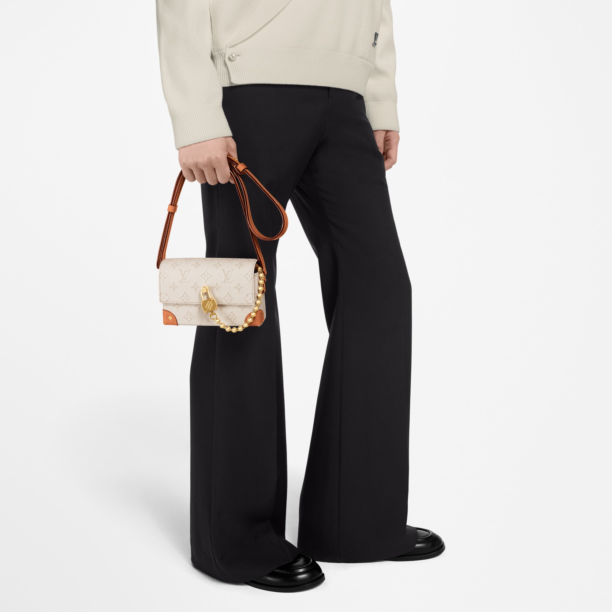 Steamer Wearable Wallet Monogram Other in Men