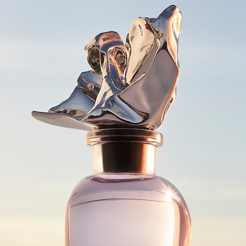Symphony in Perfumes and Beauty's Exceptional Creations Les Extraits Collection collections by Louis Vuitton (Product zoom)