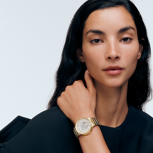 Tambour, Automatic, 40mm, Yellow gold in Watches's All Watches } collections by Louis Vuitton (Product zoom)