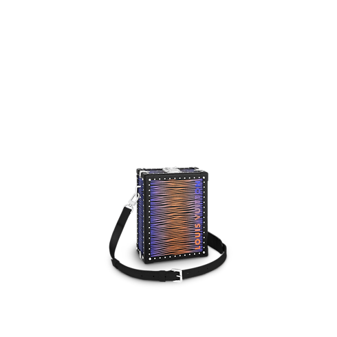 Vertical Clutch Box A05 in Les Extraordinaires's Hardsided Seasonal collections by Louis Vuitton (Product zoom)