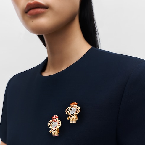 Vivienne Red Lion Dance Pendant, Yellow Gold, White Gold, Lacquer, Diamonds & Colored Stones in Jewellery's Categories Necklaces and Pendants collections by Louis Vuitton (Product zoom)