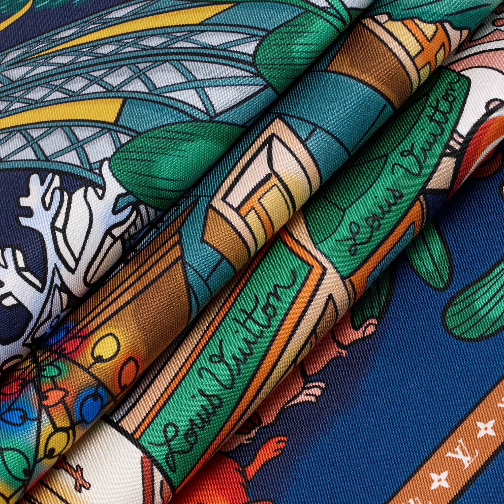 Vivienne Winter Celebration Square 90 . in Women