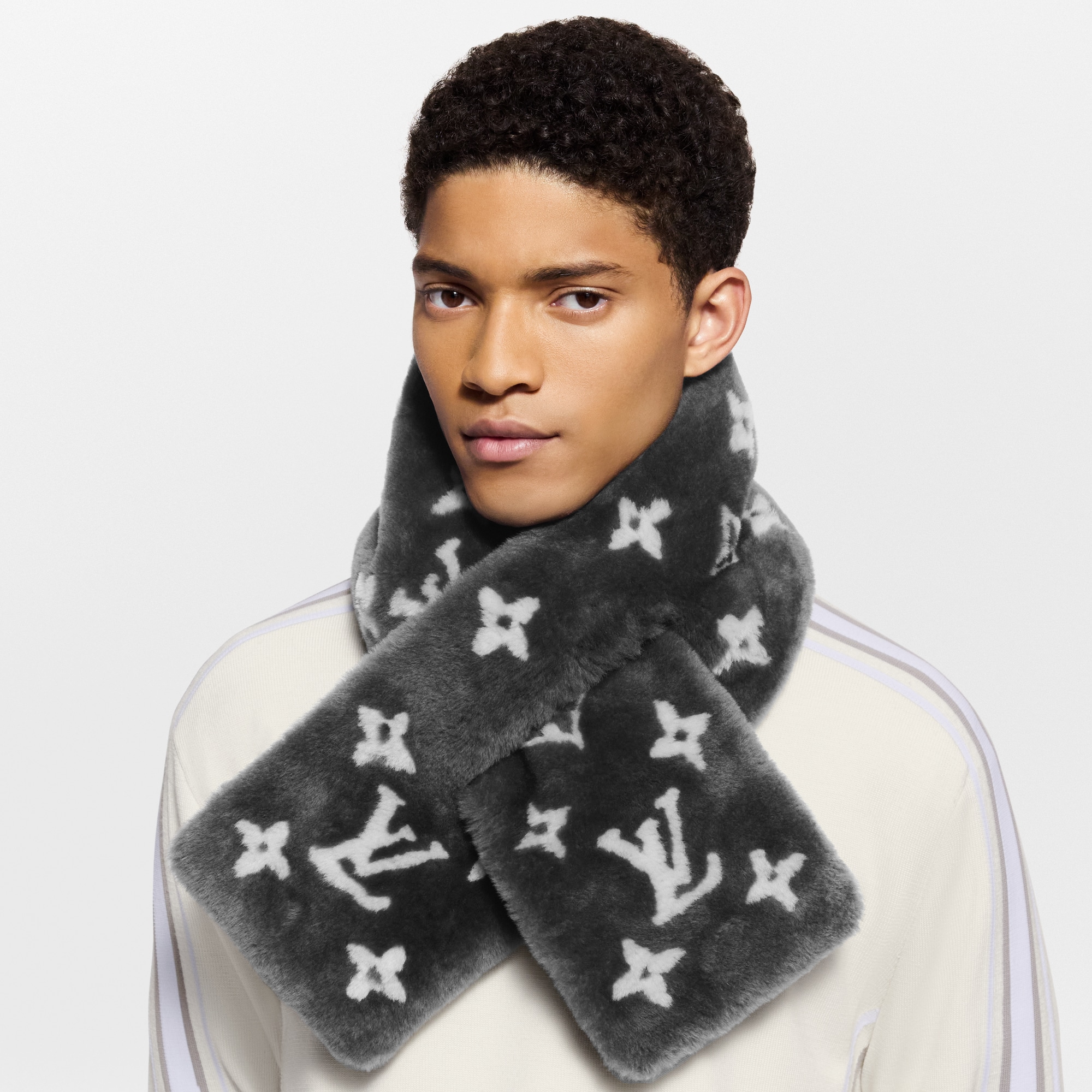 Yeti Scarf . in Men